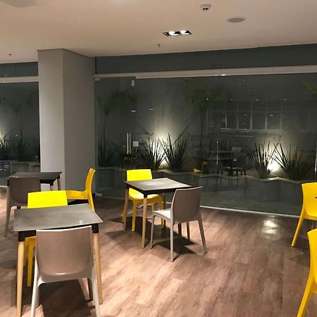 Ibis Styles Tres Rios Hotell Exteriör bild