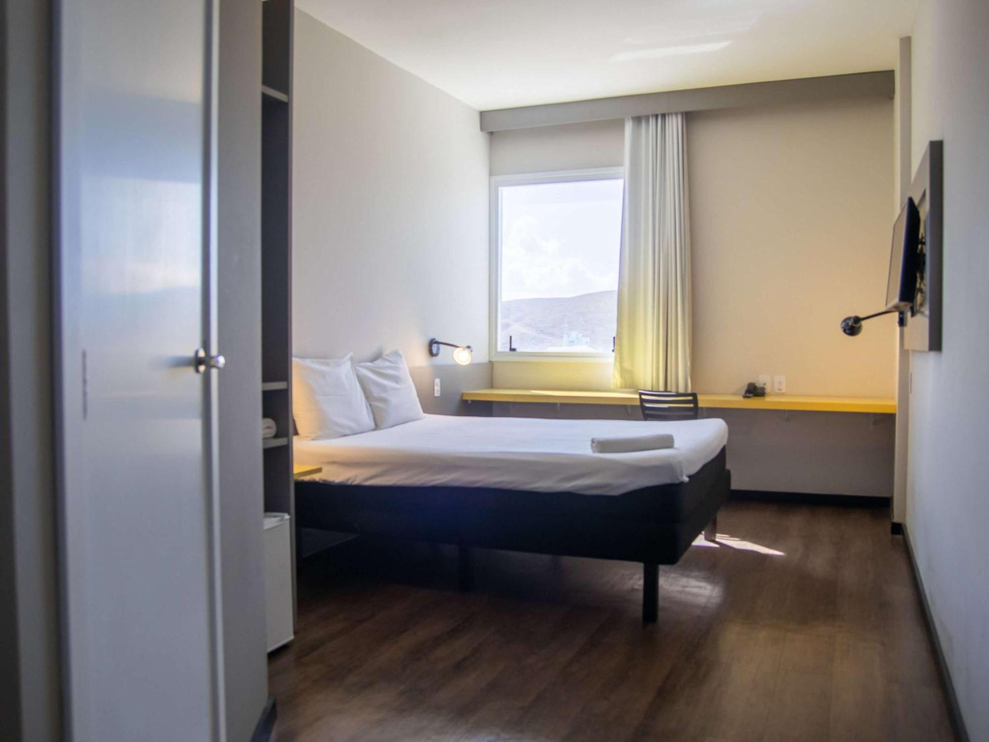 Ibis Styles Tres Rios Hotell Exteriör bild