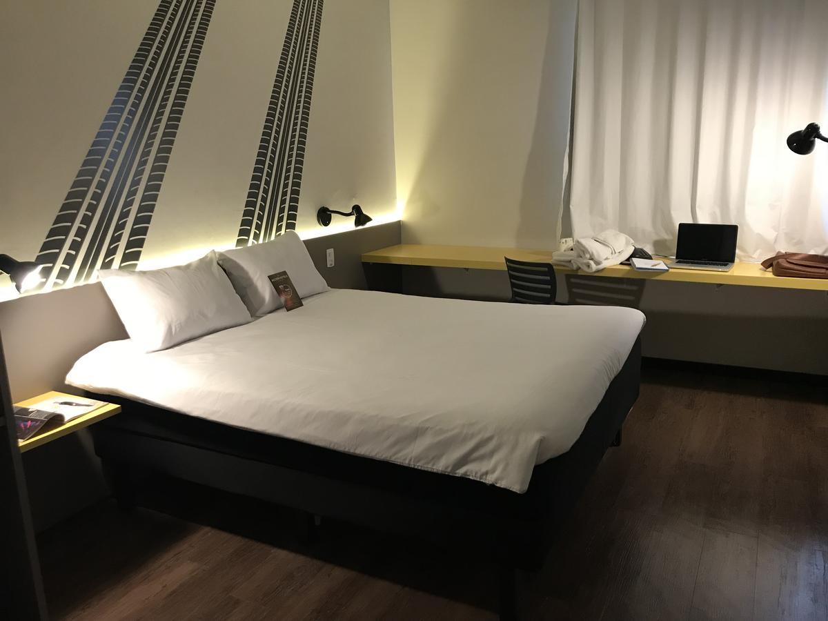 Ibis Styles Tres Rios Hotell Exteriör bild